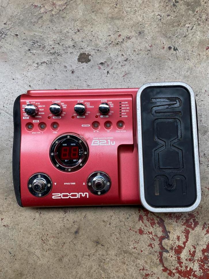 Pédale basse ZOOM, Muziek en Instrumenten, Effecten, Zo goed als nieuw, Ophalen