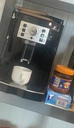 Delonghi bonen gemalen koffiemachine, Elektronische apparatuur, 10 kopjes of meer, Koffiebonen, Gebruikt, Ophalen of Verzenden