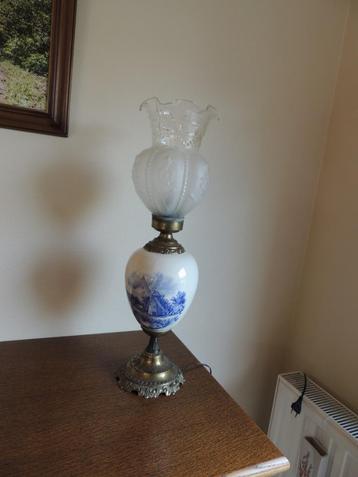 OUDE DELFTSE LAMP PORSELEIN beschikbaar voor biedingen
