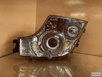 Koplamp links origineel MERCEDES-BENZ ACTROS MP4 XENON 2012- beschikbaar voor biedingen