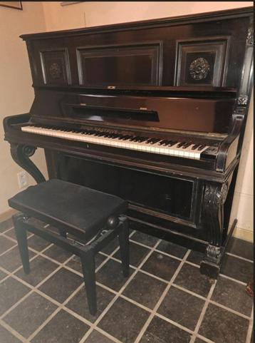 Piano Droit Hautrive beschikbaar voor biedingen