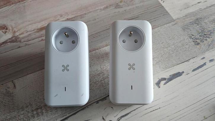 Power Over Ethernet Adapters (Description for details), Informatique & Logiciels, Adaptateurs powerline, Comme neuf, Enlèvement ou Envoi