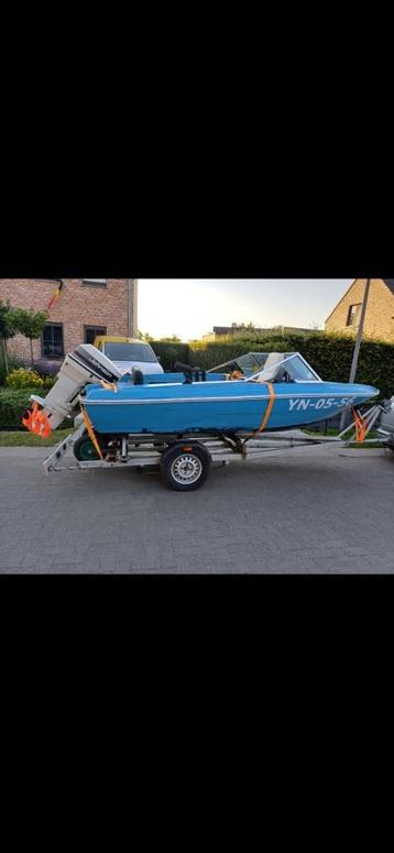 Plezierboot / visboot Glastron, 30 à 50 ch, 3 à 6 mètres, Enlèvement, Utilisé
