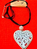 COLLIER  WITH LOVE  "SWEET 7", Handtassen en Accessoires, Kettingen, Ophalen, Nieuw, Verstelbaar