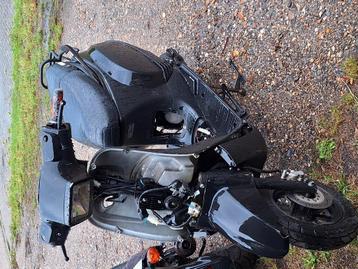 Milano 50cc scooter 4 takt euro 5 injectie blok chassis a  beschikbaar voor biedingen