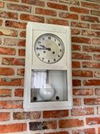 Vintage klok, Antiek en Kunst, Antiek | Klokken, Ophalen