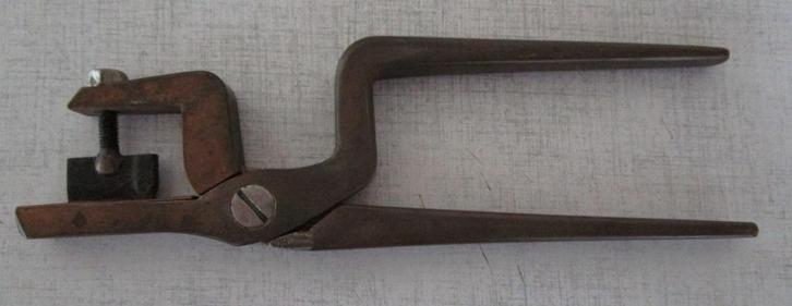 Vintage knoopsgatssnijder knoopgatstang, Antiek en Kunst, Antiek | Gereedschap en Instrumenten, Ophalen of Verzenden