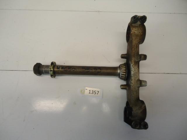 NX650 Dominator 1995 - 1999 Honda T-stuk D1-33517, Motoren, Onderdelen | Honda