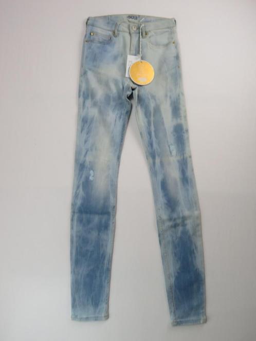 Second Skin Skinny Jeans W25 Lichtblauw Bootcut Topdeal, Kleding | Dames, Spijkerbroeken en Jeans, Nieuw, W27 (confectie 34) of kleiner