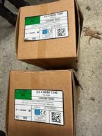 2 roestvrijstalen houtschroefdozen/platte kop/8x60, Doe-het-zelf en Bouw, Ophalen of Verzenden