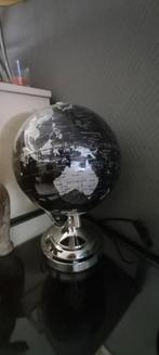 Wereldbollen met lamp, Huis en Inrichting, Ophalen, Zo goed als nieuw