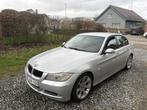 BMW 318D 2005 295.000km, Auto's, Achterwielaandrijving, Zwart, Leder en Stof, 5 deurs