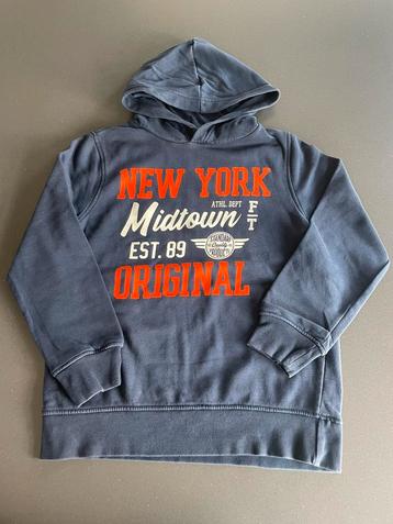 Hoodie maat 146/152