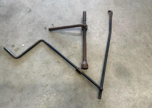 Triumph TR5-250-6 wiel moer sleutel en krik zwengel Zeldzaam, Auto diversen, Overige Auto diversen, Ophalen