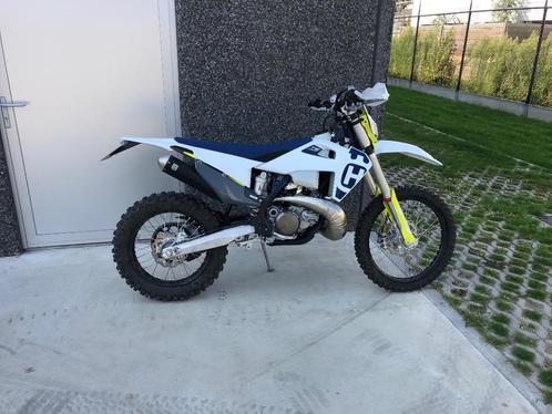 Husqvarna TE250i, Motoren, Motoren | Husqvarna, Particulier, Enduro, 11 kW of minder, 1 cilinder, Ophalen