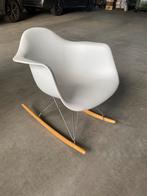 Eames RAR schommelstoel, Huis en Inrichting, Stoelen, Ophalen, Zo goed als nieuw