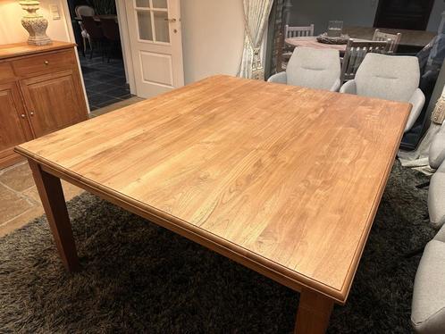 Teakhouten eettafel – Tijdloos design en topkwaliteit, Huis en Inrichting, Tafels | Eettafels, Zo goed als nieuw, 100 tot 150 cm