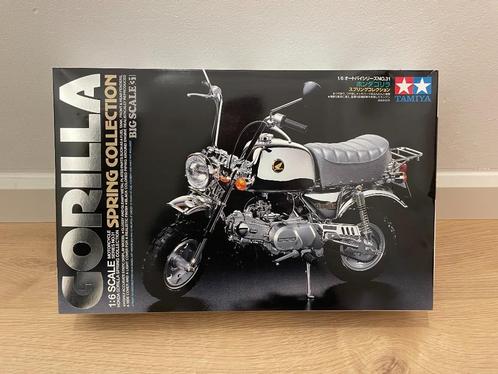 Tamiya Gorilla Spring Collection 1/6de  #16031, Hobby en Vrije tijd, Modelbouw | Auto's en Voertuigen, Zo goed als nieuw, Overige typen