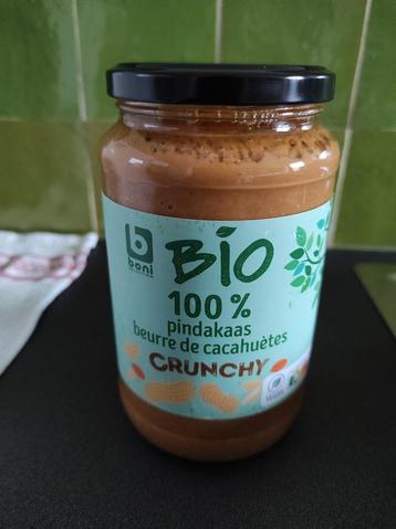 Crunchy pindakaas, ongeopend!  beschikbaar voor biedingen