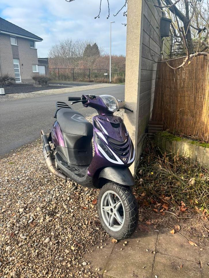 Piaggio zip 172cc, Vélos & Vélomoteurs, Scooters | Piaggio, Comme neuf, Zip, Enlèvement