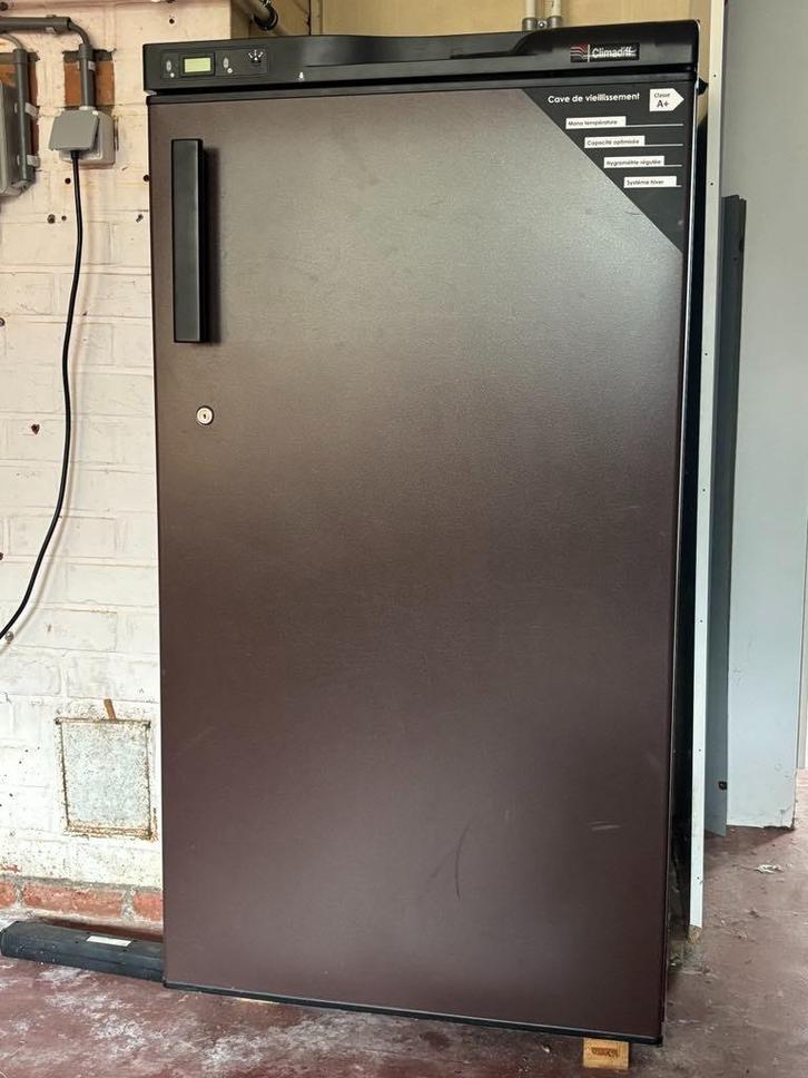 wijnkoelkast, Elektronische apparatuur, Koelkasten en IJskasten, Zo goed als nieuw, 120 tot 140 cm, 60 cm of meer, Ophalen