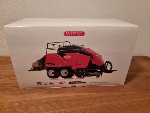 Kuhn LSB 1290 ID Wiking, Hobby & Loisirs créatifs, Voitures miniatures | 1:32, Comme neuf, Tracteur et Agriculture, Autres marques