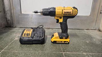 perceuse Dewalt + 2Ah + chargeur,, Enlèvement, Utilisé, Perceuse