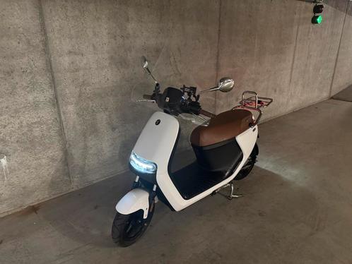 Segway E125s elektrische scooter, Fietsen en Brommers, Scooters | Overige merken, Zo goed als nieuw, Ophalen