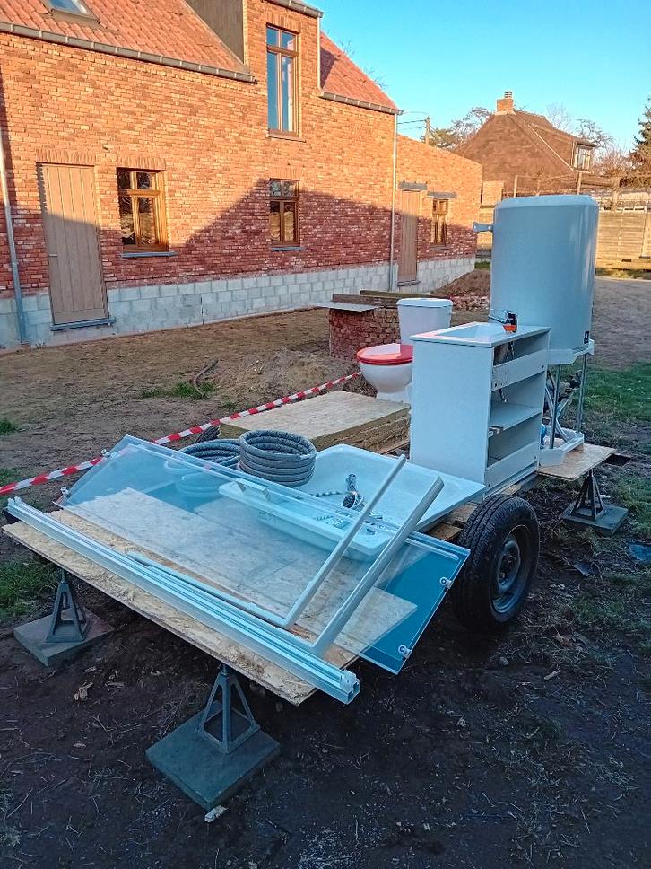 salle de bain temporaire, Bricolage & Construction, Abris de chantier & Baraques de chantier, Utilisé, Enlèvement