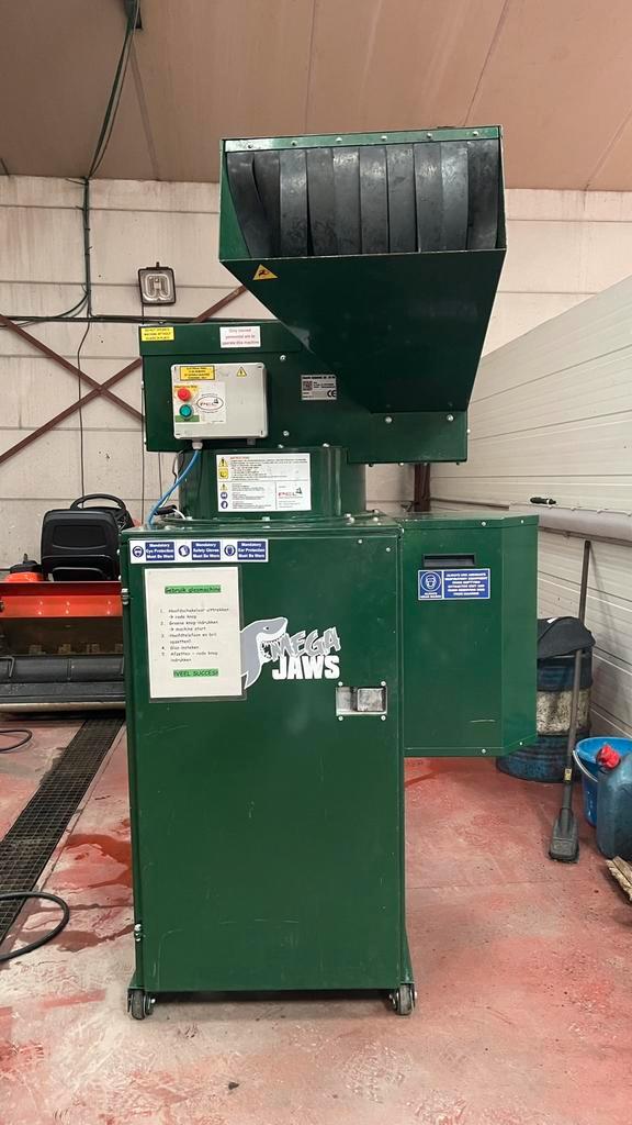 Mega Jaws, Zakelijke goederen, Machines en Bouw | Metaalbewerking, Ophalen