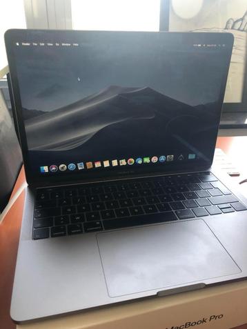 MacBook Pro (13-inch, 2019, Four Thunderbolt 3 ports) beschikbaar voor biedingen