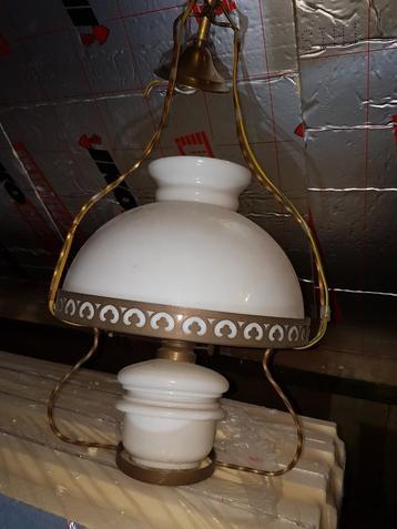 lamp beschikbaar voor biedingen