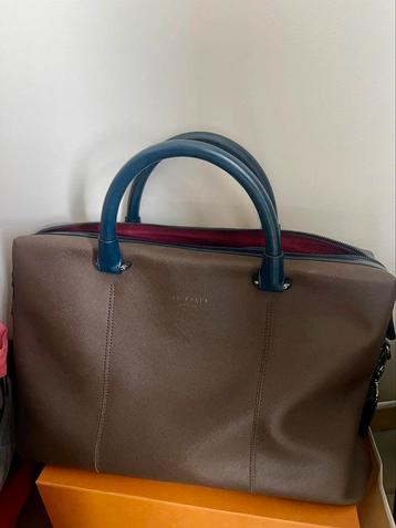 Originele lederen Ted Baker akte/ laptop tas beschikbaar voor biedingen