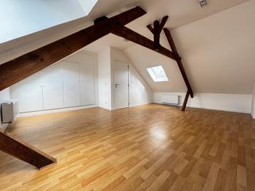 Appartement te huur in Bruxelles, 2 slpks disponible aux enchères