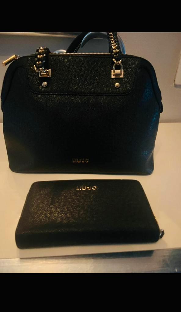 Lot Liu Jo portefeuille assorti au Sac  en cuir vegan, Bijoux, Sacs & Beauté, Sacs | Sacs Femme, Comme neuf, Enlèvement ou Envoi