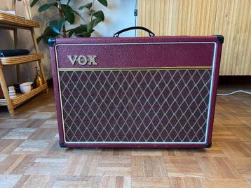 VOX AC15C1 (limited edition Maroon Bronco) beschikbaar voor biedingen