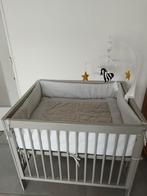 Babybed met kinderbedbumper, Kinderen en Baby's, Babywiegjes en Ledikanten, Gebruikt, Ledikant