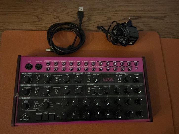 Behringer Edge, Muziek en Instrumenten, Synthesizers, Zo goed als nieuw, Overige aantallen, Overige merken, Ophalen