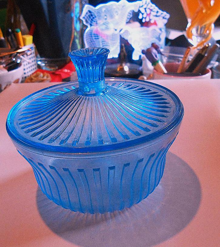 Tupperware: heel mooie snoepdoos, Huis en Inrichting, Keuken | Tupperware, Nieuw, Bus of Trommel, Blauw, Ophalen of Verzenden