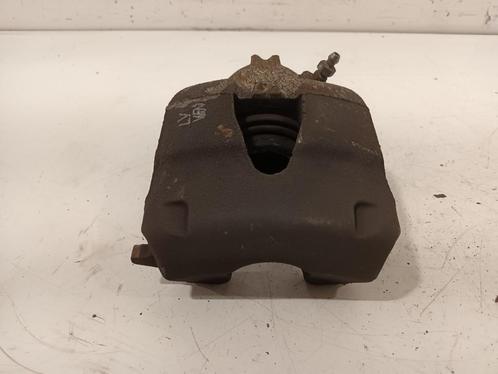 REMKLAUW LINKS VOOR Seat Ibiza IV SC (6J1) (01-2008/12-2016), Auto-onderdelen, Remmen en Aandrijving, Seat, Gebruikt