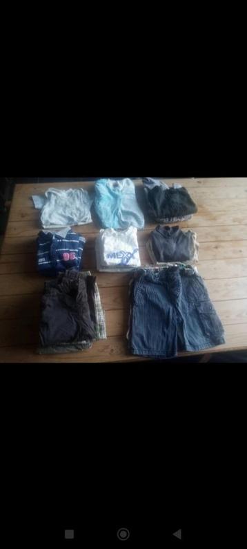 Lot de 27 vêtements taille 18 mois beschikbaar voor biedingen
