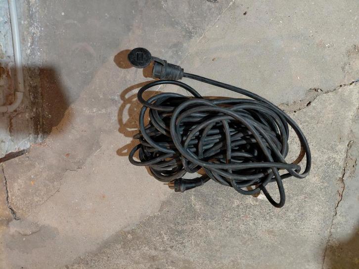 Elektrisch verlengsnoer 25m — 3G2,5mm², Diversen, Overige Diversen, Zo goed als nieuw, Ophalen of Verzenden