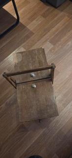 Ancienne Grande Travailleuse en Bois Boîte à Couture / Ouvra, Enlèvement