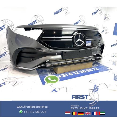W243 H243 EQA AMG LINE VOORBUMPER GRIJS COMPLEET + GRIL ORIG, Auto-onderdelen, Carrosserie, Bumper, Mercedes-Benz, Voor, Gebruikt
