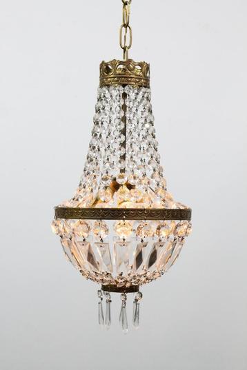 Magnifique lustre de poche ancien disponible aux enchères