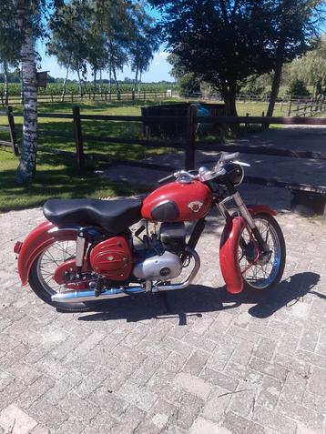 Maico m 250 tweetakt. beschikbaar voor biedingen