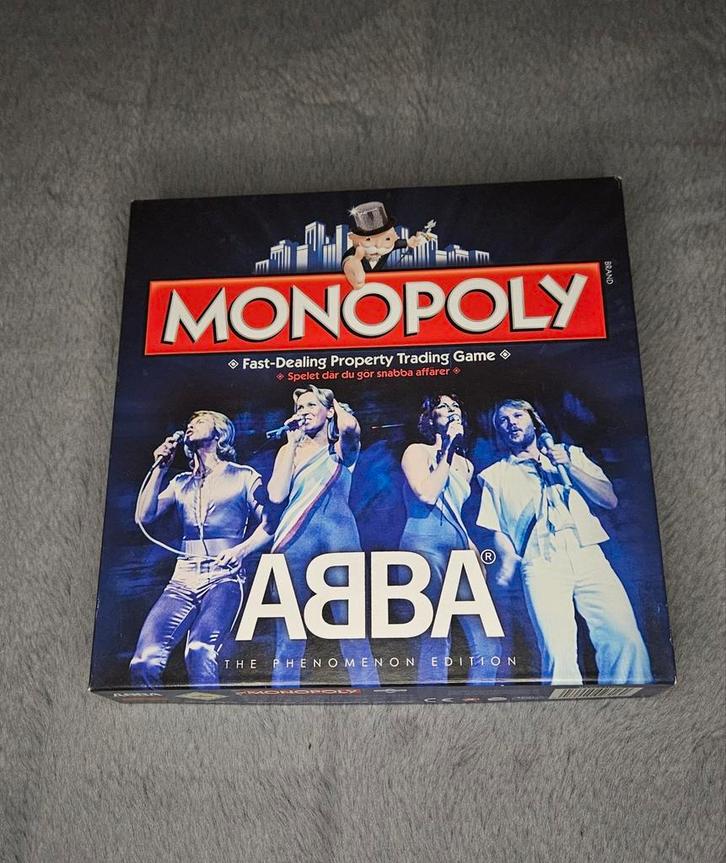Monopoly abba, Hobby en Vrije tijd, Gezelschapsspellen | Bordspellen, Zo goed als nieuw, Ophalen of Verzenden