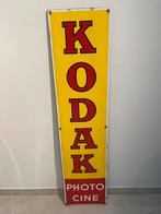 Plaque émaillée Kodak de 1962 de l’emaillerie Belge, Ophalen, Zo goed als nieuw