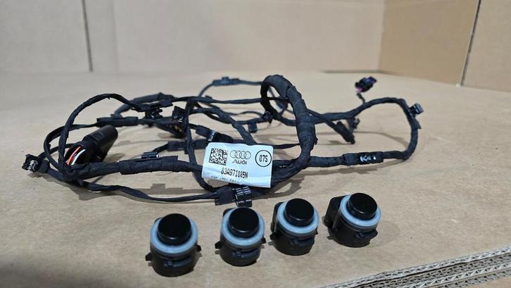 Kabelboom Audi Q3 83A 4xPDC Sensor Voor Orgineel 83A971085N, Auto-onderdelen, Carrosserie, Bumper, Voor, Gebruikt, Herkomst onderdeel bekend