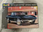 Revell  1/8  1965  Corvette sting ray, Hobby en Vrije tijd, Modelbouw | Vliegtuigen en Helikopters, Ophalen of Verzenden, Revell